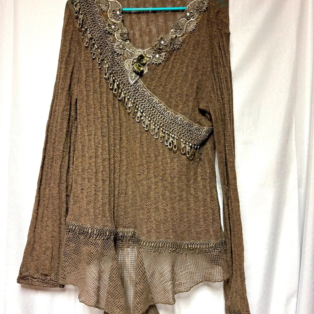 Women’s Vandana brown lightweight long-sleeve sweater with tons of details - XL - Picture 10 of 10